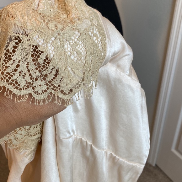 R.E.D Valentino dress⭐️⭐️ - Picture 12 of 14